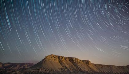 _爱游戏官方_ 不同国家足球文化的对比分析_，各国的足球